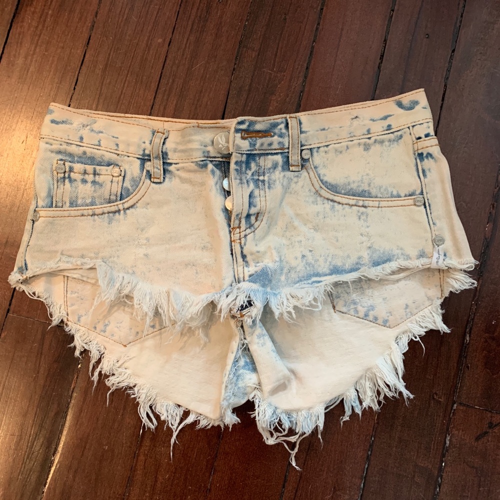 One Teaspoon Bonitas Shorts